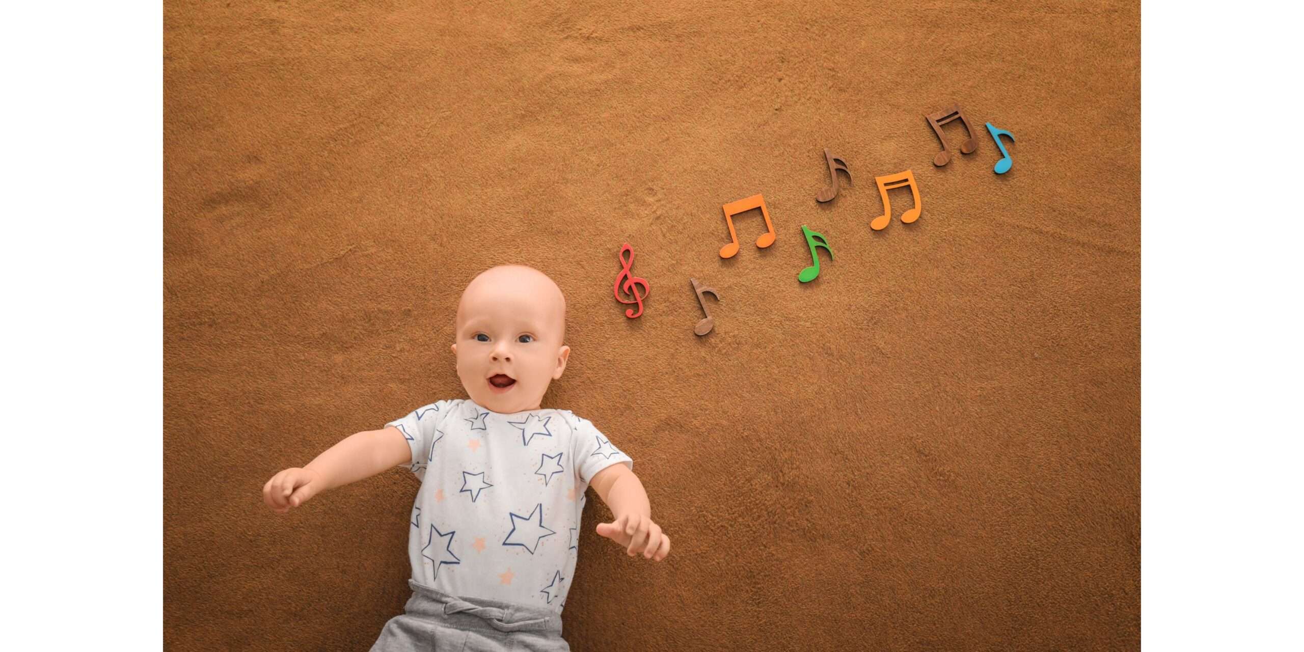 Bébé exprime son émotion en écoutant la melodie d'une musique